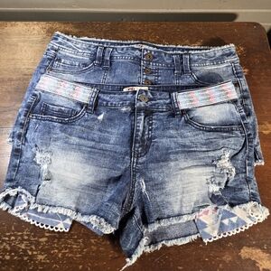 2 Pair LEI Blue Jean Shorts Distressed Frayed Hem Size 13